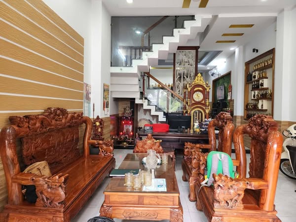 Bán nhà hẻm Lê Văn Khương, Q.12. 75m2, 4 tầng, 6PN. SH, giá 7.5 tỷ. LH: 0919159168