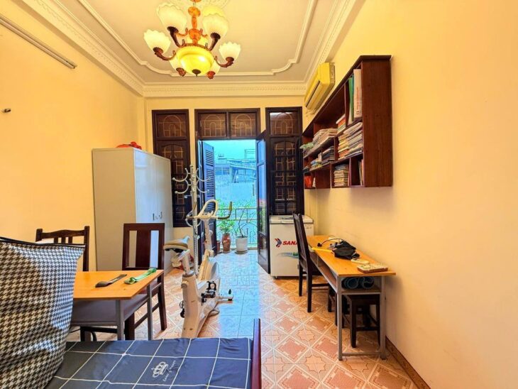 Nhà phố Nguyễn Ngọc Nại – oto vào nhà – ngõ thông kinh doanh cực tốt – 42m2 CHỈ 15,18 tỷ