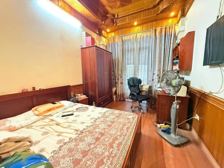 Nhà phố Nguyễn Ngọc Nại – oto vào nhà – ngõ thông kinh doanh cực tốt – 42m2 CHỈ 15,18 tỷ
