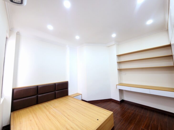 NHÀ TẠI BA ĐÌNH 50M2-6 TẦNG THANG MÁY- 4M MT- 12.5 TỶ