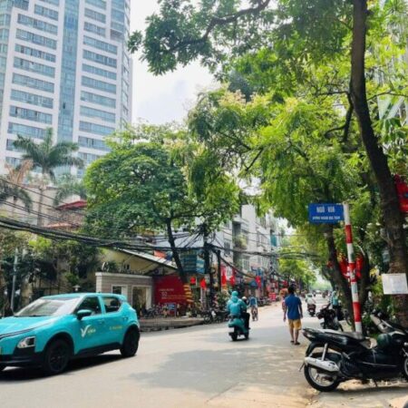 BÁN NHÀ HOÀNG HOA THÁM, 22M2 5 TẦNG, NGÕ THÔNG CHỈ 10M RA OTO