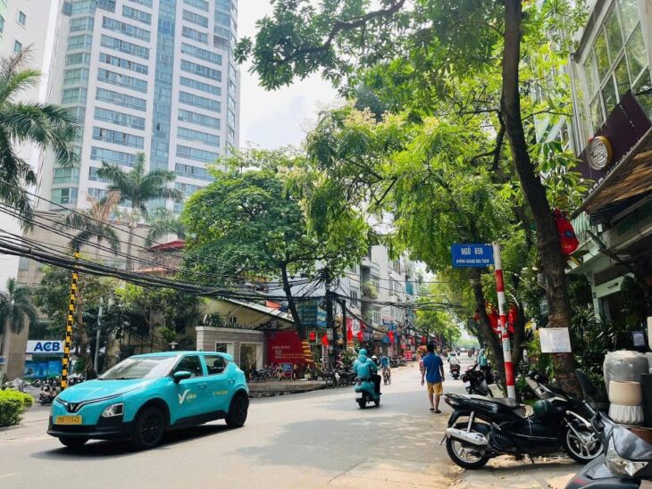 BÁN NHÀ HOÀNG HOA THÁM, 22M2 5 TẦNG, NGÕ THÔNG CHỈ 10M RA OTO