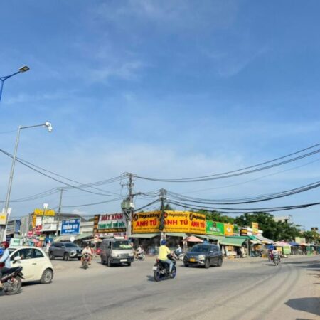 Gấp bán khách sạn 4 tầng BTCT – thu nhập 60 triệu/tháng – giá 6,1 tỷ TL Gấp bán khách sạn 4 tầng BTCT – thu nhập 60 triệu/tháng – giá 6,1 tỷ TL