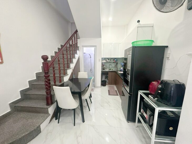 BÁN NHÀ TTTP 3 TẦNG HẺM TRƯƠNG ĐỊNH PHƯỚC HOÀ