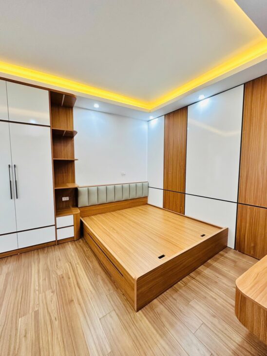 CỔ NHUẾ- 31M2 – MẶT TIỀN 5.5M – 5 TẦNG – 6.9 TỶ- OTO ĐỖ SÁT NHÀ- Ở NGAY !!!