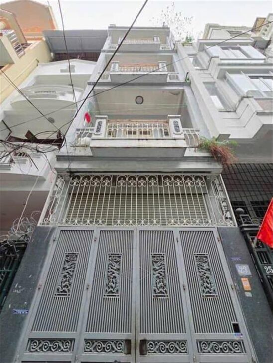 BÁN NHÀ – LẠC LONG QUÂN –OTO ĐỖ CỔNG-KINH DOANH- 65M 4 TẦNG 13.5TỶ