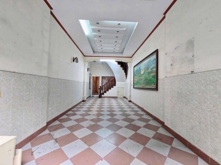 BÁN NHÀ – LẠC LONG QUÂN –OTO ĐỖ CỔNG-KINH DOANH- 65M 4 TẦNG 13.5TỶ