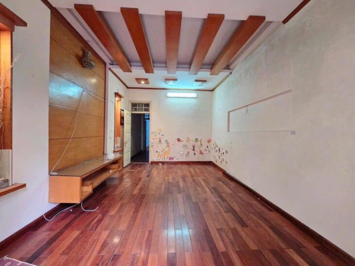 BÁN NHÀ – LẠC LONG QUÂN –OTO ĐỖ CỔNG-KINH DOANH- 65M 4 TẦNG 13.5TỶ