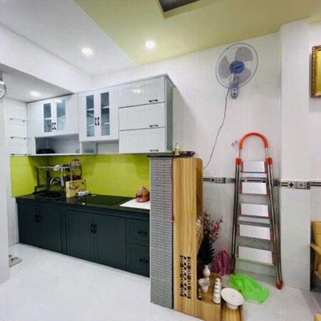 TRUNG TÂM Q10 – GẦN CHỢ NGUYỄN TRI PHƯƠNG – 37M² – NHÀ 2 TẦNG – CHỈ 5.X TỶ.