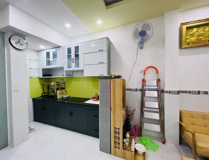 TRUNG TÂM Q10 – GẦN CHỢ NGUYỄN TRI PHƯƠNG – 37M² – NHÀ 2 TẦNG – CHỈ 5.X TỶ.