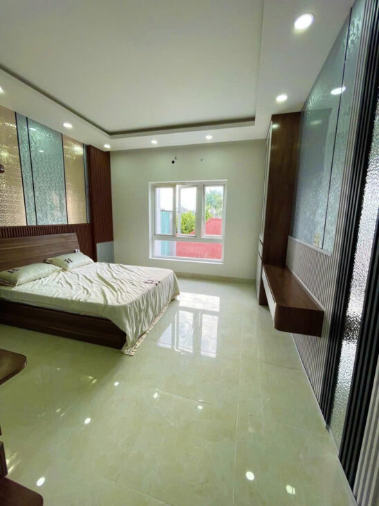 Nhà mới đẹp HXH thông TX24 gần Tô Ngọc Vân, 116m2, 4 tầng, 4PN + PT, ở và làm VP CTy ngon