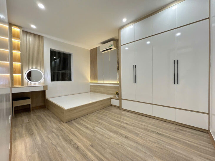 Bán căn hộ chung cư Rice City Linh Đàm 58m2, sổ đỏ, full nội thất mới, 4.2x tỷ