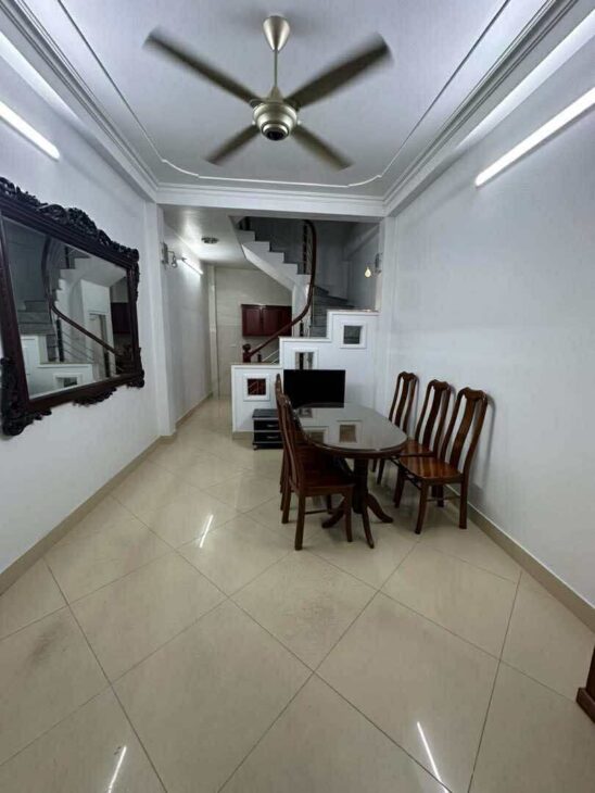 Kim Ngưu, Nhà Lô Góc, 20m Ra Mặt Phố, Dân Xây, Ngõ Thông, Chỉ Hơn 6 Tỷ