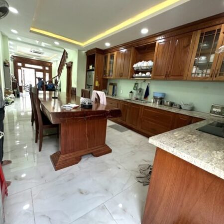 Bán nhà Hiệp Bình Chánh, DT 92 m2, 3 tầng, sổ hồng. Giá 7,75 tỷ Bán nhà Hiệp Bình Chánh, DT 92 m2, 3 tầng, sổ hồng. Giá 7,75 tỷ