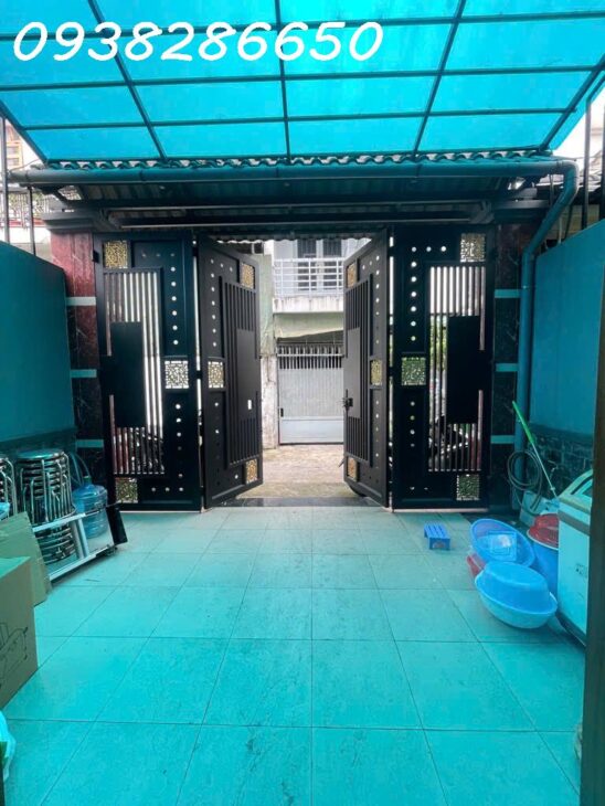 VỊ TRÍ CỰC ĐẸP – HẺM XE HƠI 1 TRỤC THẲNG SAU CĂN MẶT TIỀN – SỔ VUÔNG A4 – CỘNG NHẬN ĐỦ 64M2 – TẶNG