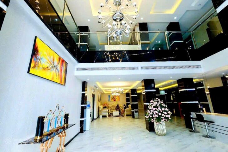 Bán tòa nhà hầm 7 lầu mặt tiền Cộng Hòa, Tân Bình – 260m² (12x30m), gần ga Metro T3, Giá 89,9 tỷ TL