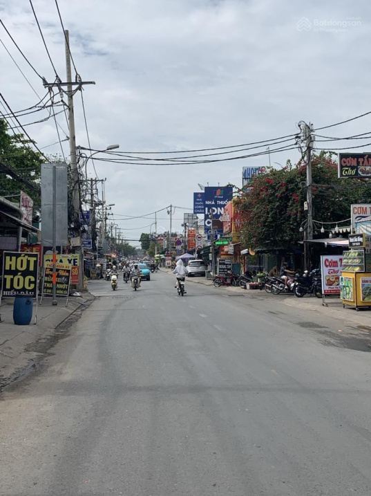 Mặt tiền kinh doanh Nguyễn Xiển, 8x32m chủ cần bán gấp