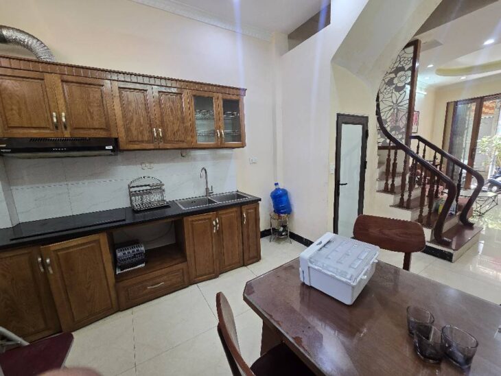 SIÊU PHẨM NHÀ DÂN XÂY XUÂN PHƯƠNG- Ô TÔ ĐỖ CỬA- 4 NGỦ- GIÁ 6,x