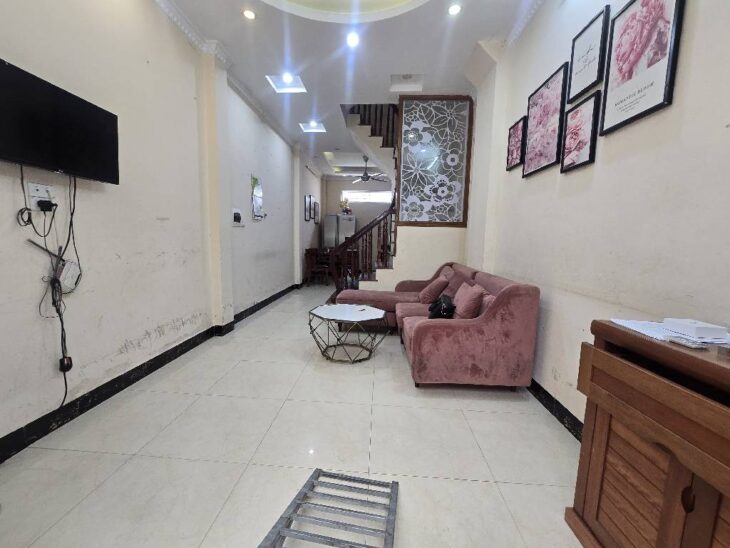 SIÊU PHẨM NHÀ DÂN XÂY XUÂN PHƯƠNG- Ô TÔ ĐỖ CỬA- 4 NGỦ- GIÁ 6,x