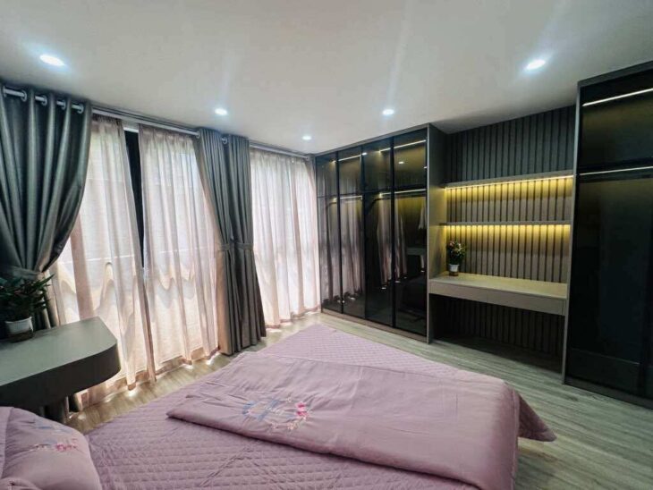 Minh Khai, Nhà Đẹp Lô Góc, 7 Tầng Thang Máy Full Nội Thất Hơn 9 Tỷ