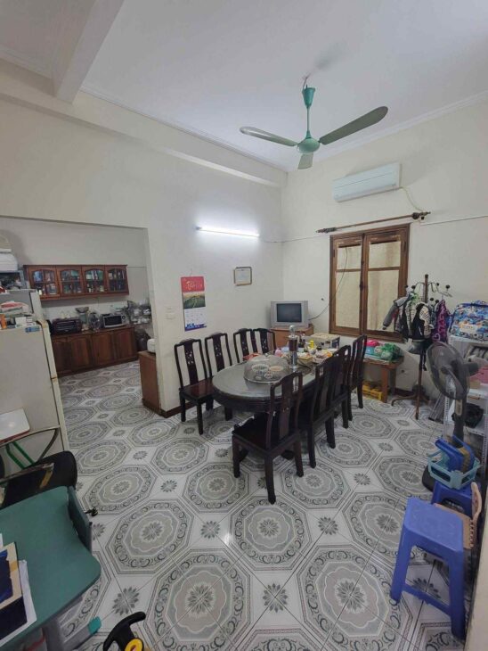 bán nhà Ngọc Thuỵ, 160m, mặt tiền 7m, ôtô tránh, cạnh chợ Ngọc Thuỵ, gần đường Hồng Tiến kéo dài
