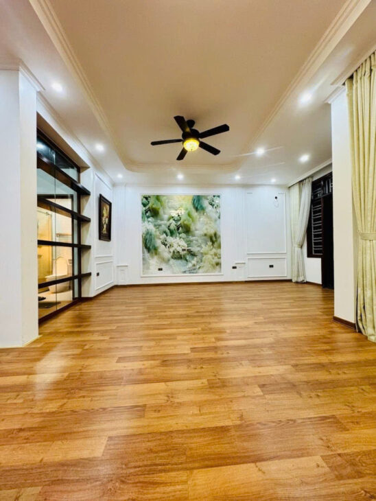 BÁN BIỆT THỰ VINACONEX 2 – TRUNG VĂN, NAM TỪ LIÊM – 142M² x 4T – MT 8.1M – Ô TÔ TRÁNH