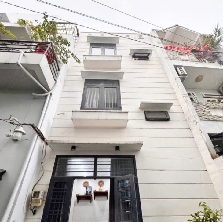 NHÀ 3 TẦNG THỐNG NHẤT, HẺM XE HƠI 3.5M, 2PN 3 WC, CHỈ 2.99 T.Ỷ TL !