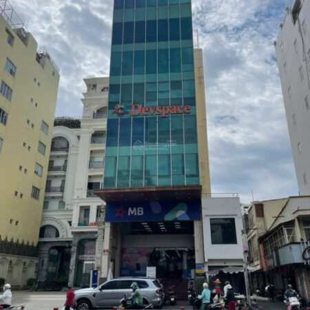 Bán gấp tòa nhà mặt tiền 86 Lê Văn Duyệt, Quận Bình Thạnh. Hầm, 8 tầng. Ngân hàng thuê 380tr/th Bán gấp tòa nhà mặt tiền 86 Lê Văn Duyệt, Quận Bình Thạnh. Hầm, 8 tầng. Ngân hàng thuê 380tr/th