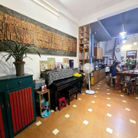 NHÀ ĐẸP PHỐ HOÀNG ĐẠO THÀNH – DIỆN TÍCH 70m – VỊ TRÍ ĐẸP – GIÁ CỰC TỐT NHÀ ĐẸP PHỐ HOÀNG ĐẠO