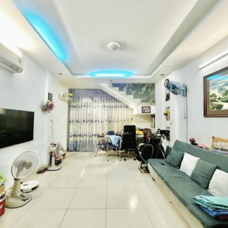 Bán Nhà 1 căn ra MT Nguyên Hồng- Bình Thạnh 2 Tầng – 64m2 – ngang 4m – chỉ 6.x tỷ Bán Nhà 1 căn ra MT Nguyên Hồng- Bình Thạnh 2 Tầng – 64m2 – ngang 4m – chỉ 6.x tỷ