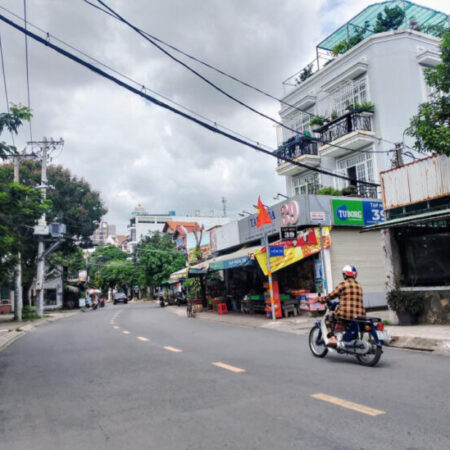 BÁN LÔ ĐẤT RẺ SỔ HỒNG 136 M2 NGANG 11 ĐƯỜNG HỒ BÁ PHẤN