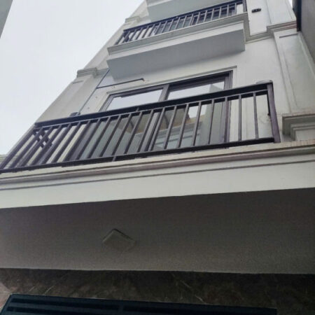 NHÀ LIÊN NINH THOÁNG SÁNG – 4 TẦNG MỚI ĐẸP – NGÕ THÔNG – GẦN TRƯỜNG HỌC,GIÁ 4,5 TỶ