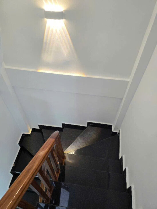 NHÀ ĐẸP ĐẠI ÁNG -MỚI KOONG -4 TẦNG – Ô TÔ ĐỖ CỬA – GẦN HỒ ĐIỀU HÒA – CHỈ 4 TỶ!