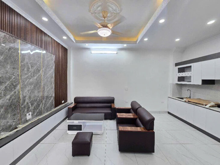 NHÀ ĐẸP ĐẠI ÁNG -MỚI KOONG -4 TẦNG – Ô TÔ ĐỖ CỬA – GẦN HỒ ĐIỀU HÒA – CHỈ 4 TỶ!