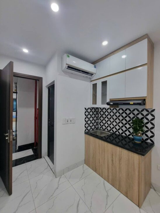 HIẾM! Tòa ngôi nhà 9 tầng Đình Thôn, 24 khu vực, full nội thất, sổ vuông, tổng doanh thu 1.5 tỷ,