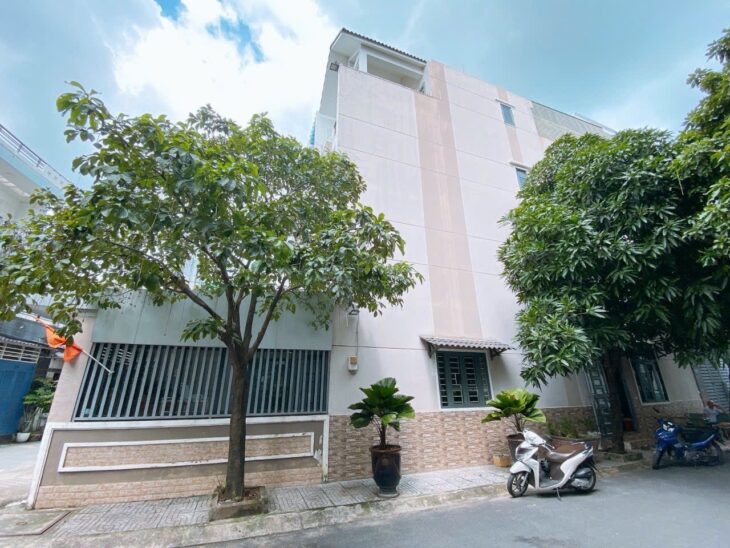 Bán nhà 2 mặt tiền