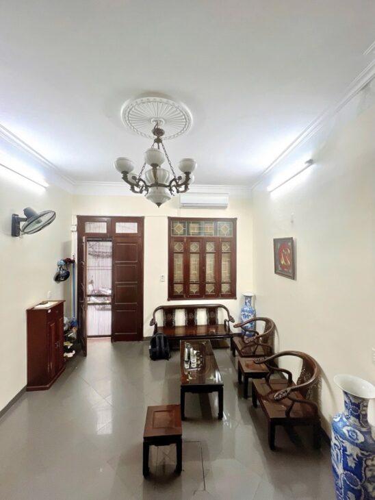 Siêu phẩm Kim Giang- Giảm sốc 550 tr- Ngõ thông- Kinh doanh- 2 thoáng- 55m2, nhỉnh 8 tỷ