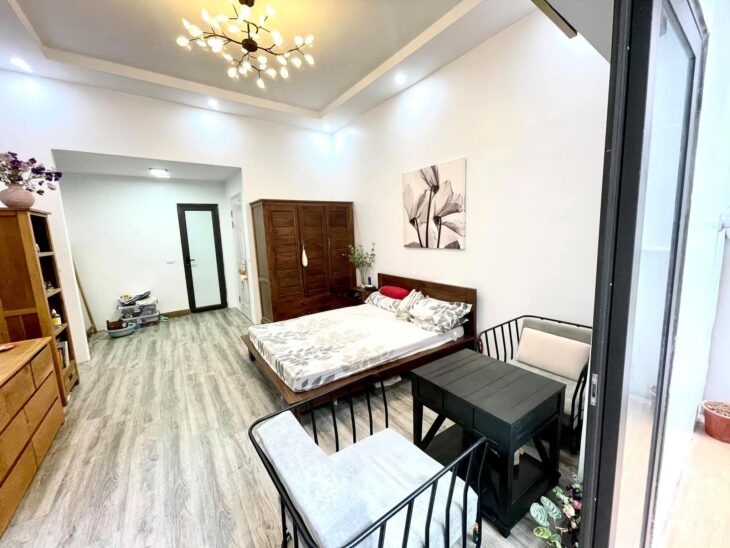 Bán nhà Khương Hạ- Nhà đẹp dân xây- Full nội thất sang xịn mịn – Giá dưới 10 tỷ.