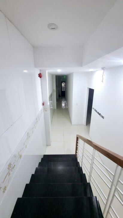 ♣ MT Nguyễn Tri Phương 2 mặt thoáng, gần cổng Sân Bay, 160m2, 2 tầng thông sàn, KD VIP, 15.x tỷ