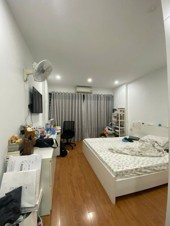 Bán nhà Đẹp Ngọc Thụy full nội thất – 33m 5 tầng – ngõ nông rộng Sh quay đầu – nhỉnh 5 tỷ