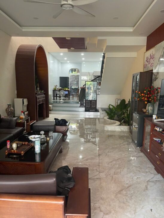 CƠ HỘI HIẾM CÓ – CHỈ 11 TỶ – NHÀ 2 TẦNG ĐẢO VIP HÒA XUÂN.