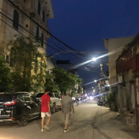 ĐỐI DIỆN BẾN XE NƯỚC NGẦM, LÁNG GIỀNG VIỆT BA, LINH ĐẦM Ô TÔ TRÁNH CHỈ 4 TỶ