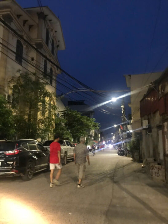 ĐỐI DIỆN BẾN XE NƯỚC NGẦM, LÁNG GIỀNG VIỆT BA, LINH ĐẦM Ô TÔ TRÁNH CHỈ 4 TỶ