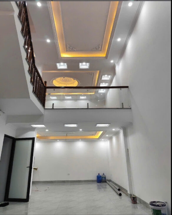 LỪNG LỮNG SANG TRỌNG NỔI BẬT – Ô TÔ ĐỖ CỬA GIỮA TT THANH TRÌ- 65m2 GIÁ HƠN 6 TỶ.