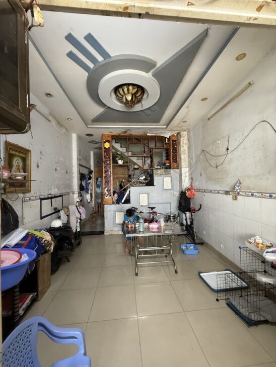 NHÀ 3 TẦNG BTCT NỞ HẬU ĐẸP – MT HẺM XE HƠI QUAY ĐẦU – HẺM THÔNG – KDBB – KHU DÂN CƯ HIỆN HỮU – HOÀN