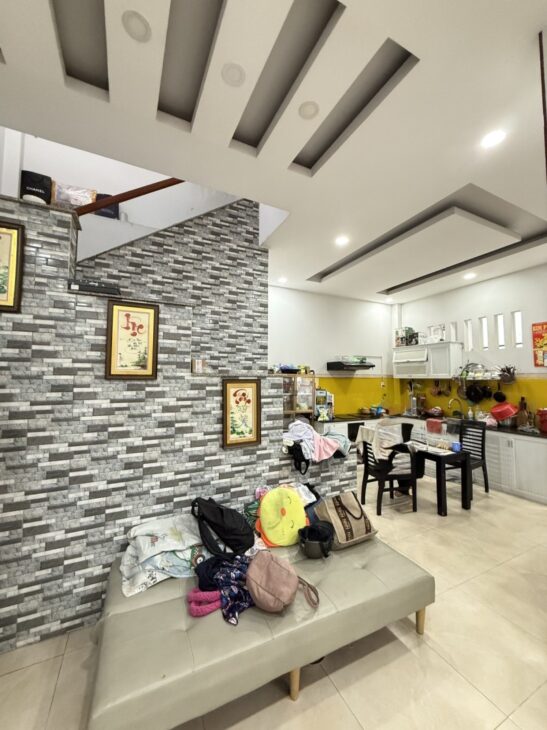 Nhà P14 Gò Vấp 83m2, Hẻm xe tải 6M, 6.5x15m, Chỉ 7.3 Tỷ