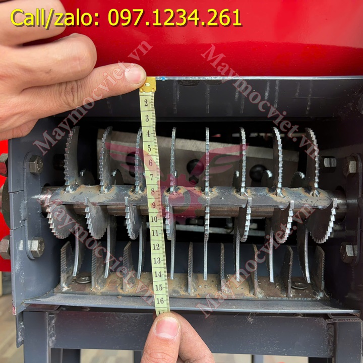 Máy băm cỏ băng chuyền Turbo TBC4000 giá rẻ