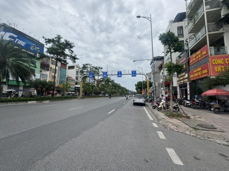 Bán đất Ngô Gia tự Long Biên- ngõ nông – Ô tô tránh nhau -60m 12 tỷ (thương lượng)