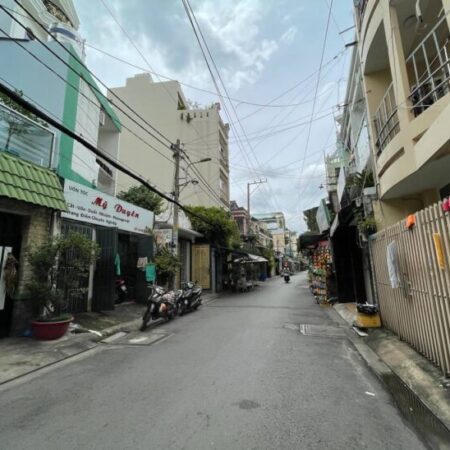 Bán nhà riêng 100m2 – Hẻm xe tải 8m Đường Trịnh Đình Trọng, Tân Phú
