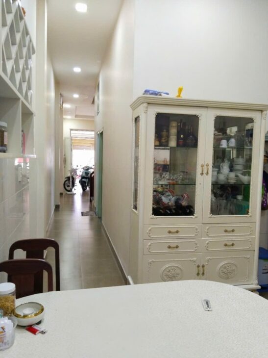 Bán nhà 94m2 – Mặt Tiền Đường Nguyễn Văn Tố, Quận Tân Phú